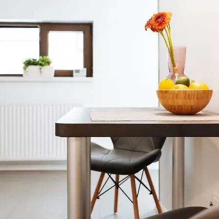 Lovely House And Courtyard In Center * Bukarest