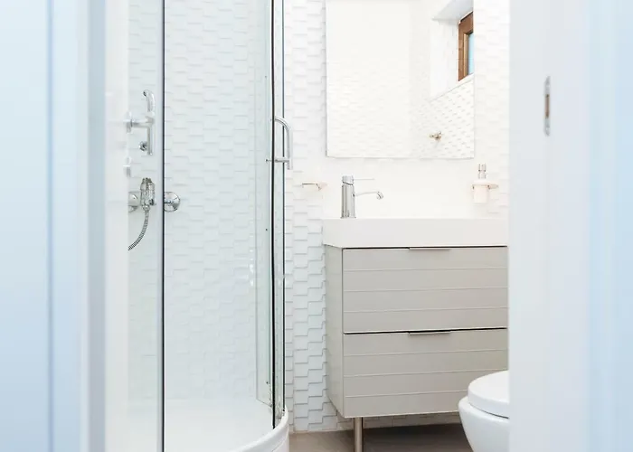 Lovely House And Courtyard In Center * Bukarest